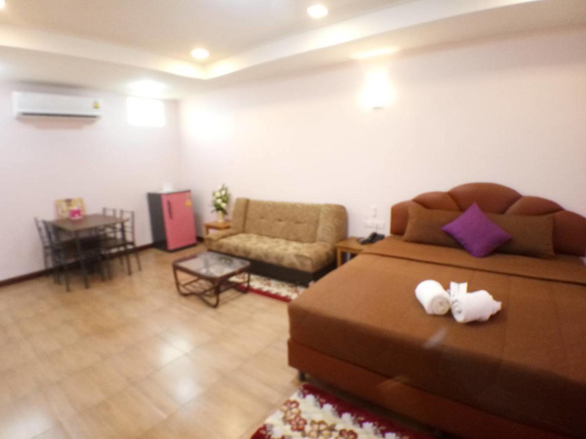 Kabin Buri Hi Tech Resort מראה חיצוני תמונה
