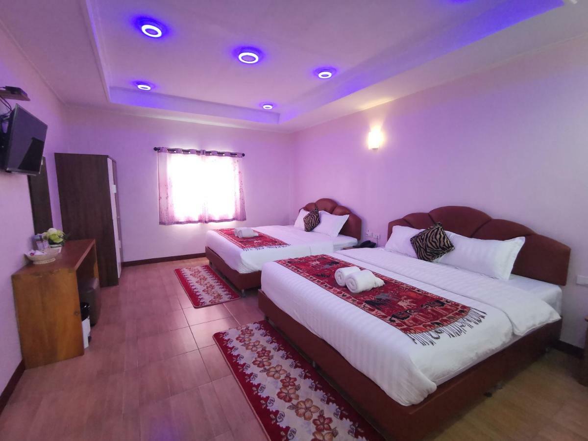 Kabin Buri Hi Tech Resort מראה חיצוני תמונה