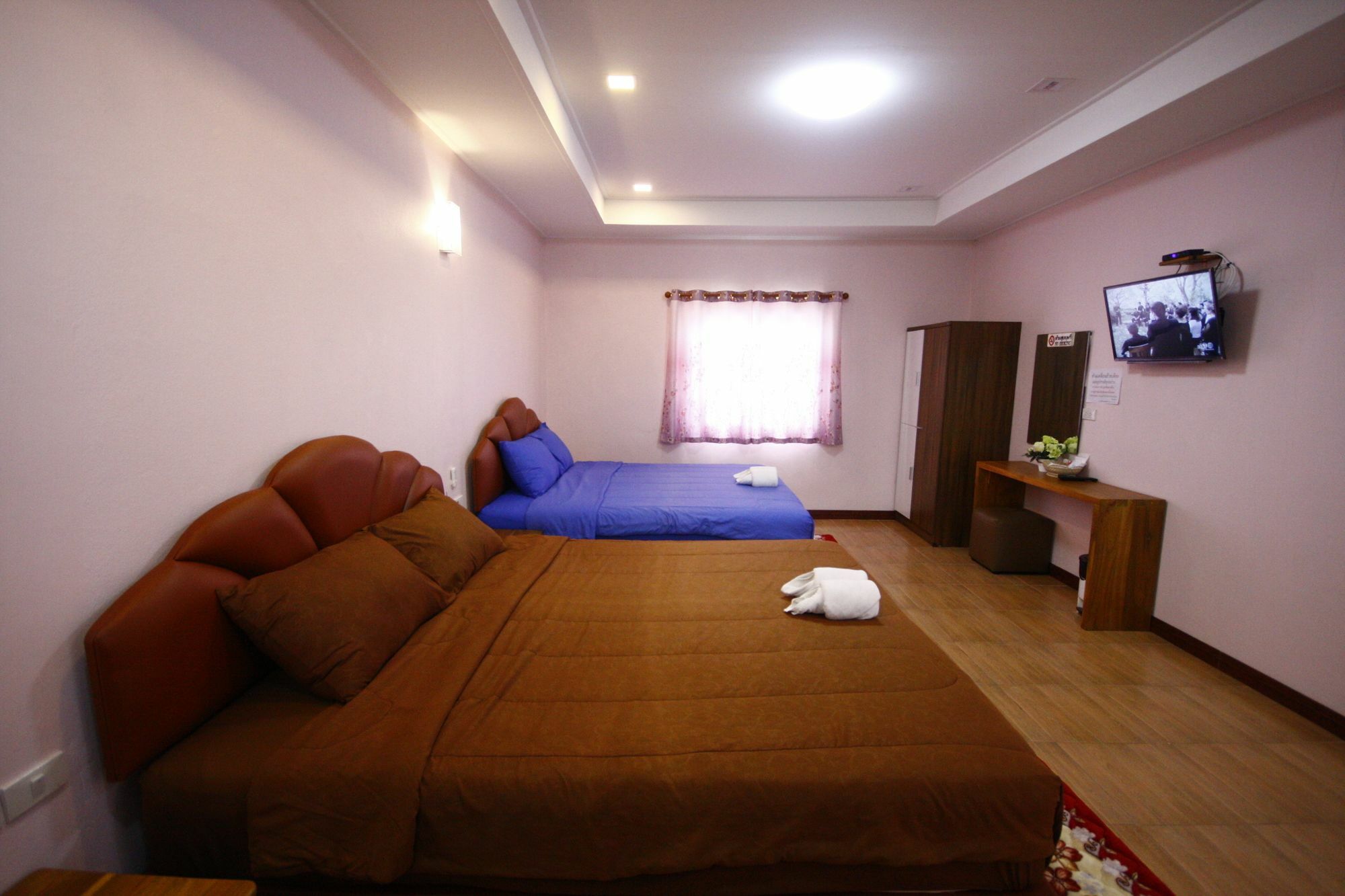 Kabin Buri Hi Tech Resort מראה חיצוני תמונה